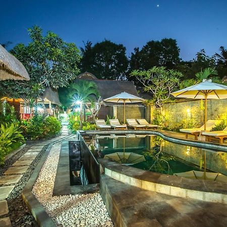 The Nichos Bungalows And Villas Nusa Lembongan  Exterior photo