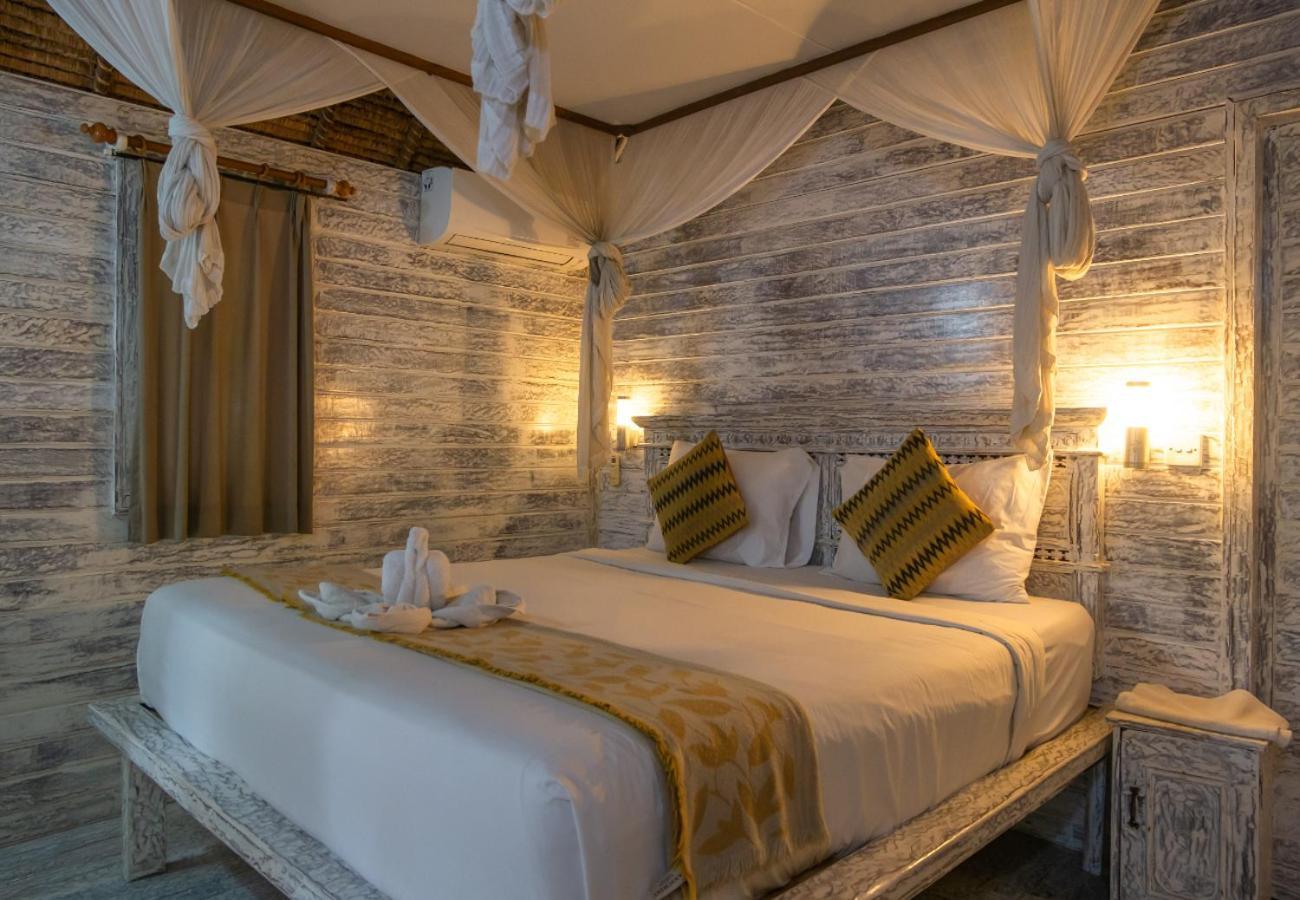 The Nichos Bungalows And Villas Nusa Lembongan  Exterior photo