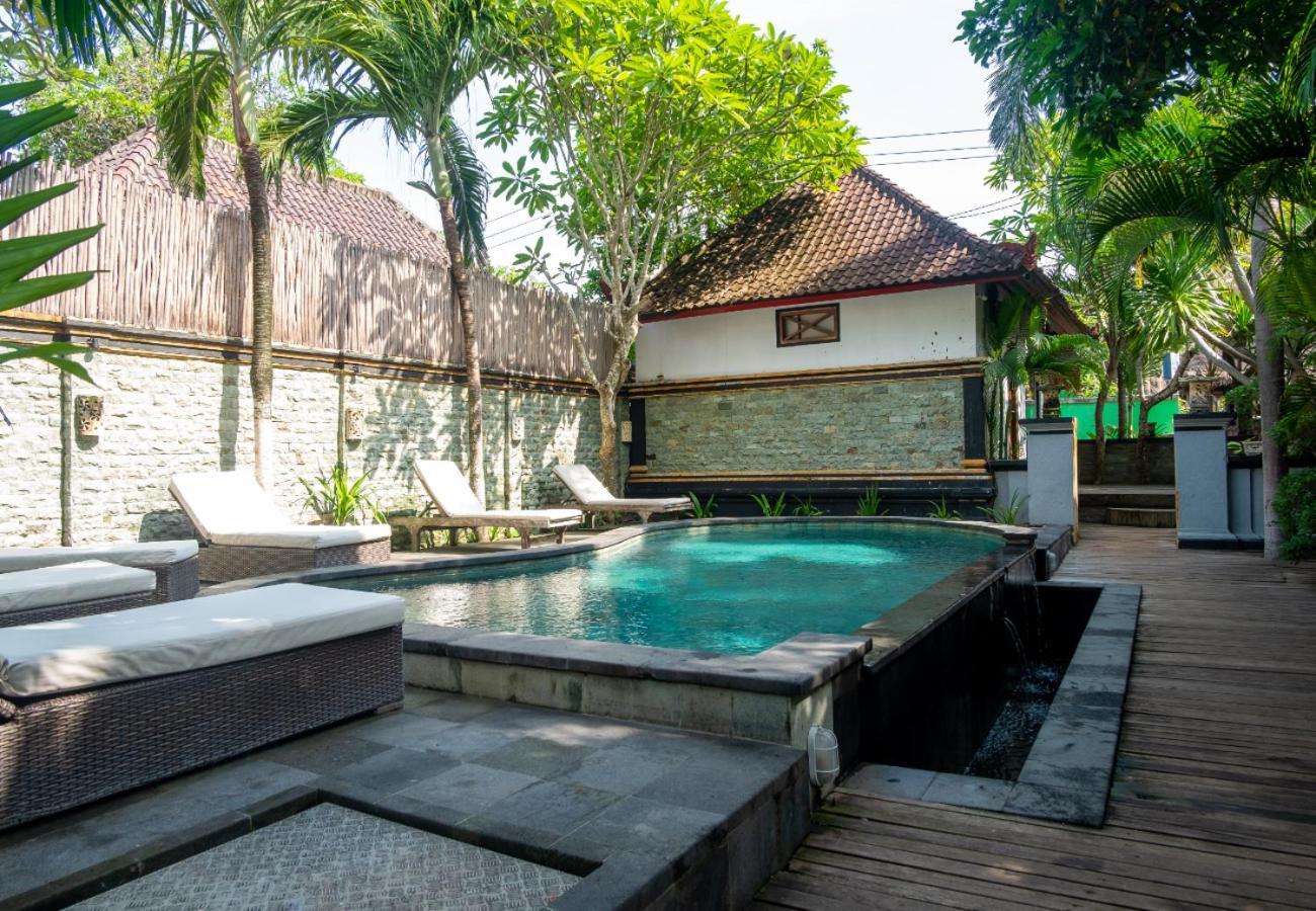 The Nichos Bungalows And Villas Nusa Lembongan  Exterior photo