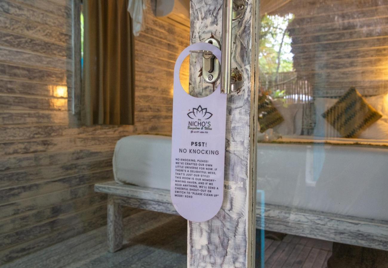 The Nichos Bungalows And Villas Nusa Lembongan  Exterior photo